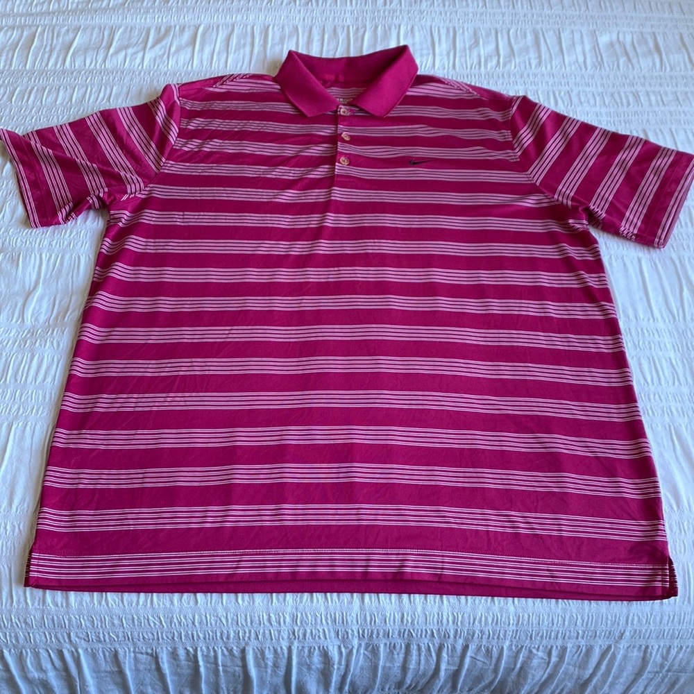Nike Men’s Golf Tour Performance Dri Fit fuchsia & white striped shirt. XL